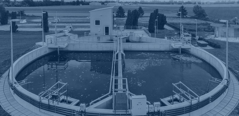 Circular CYCLATOR tank at a municipal wastewater treatment plant delivered turnkey by UTB