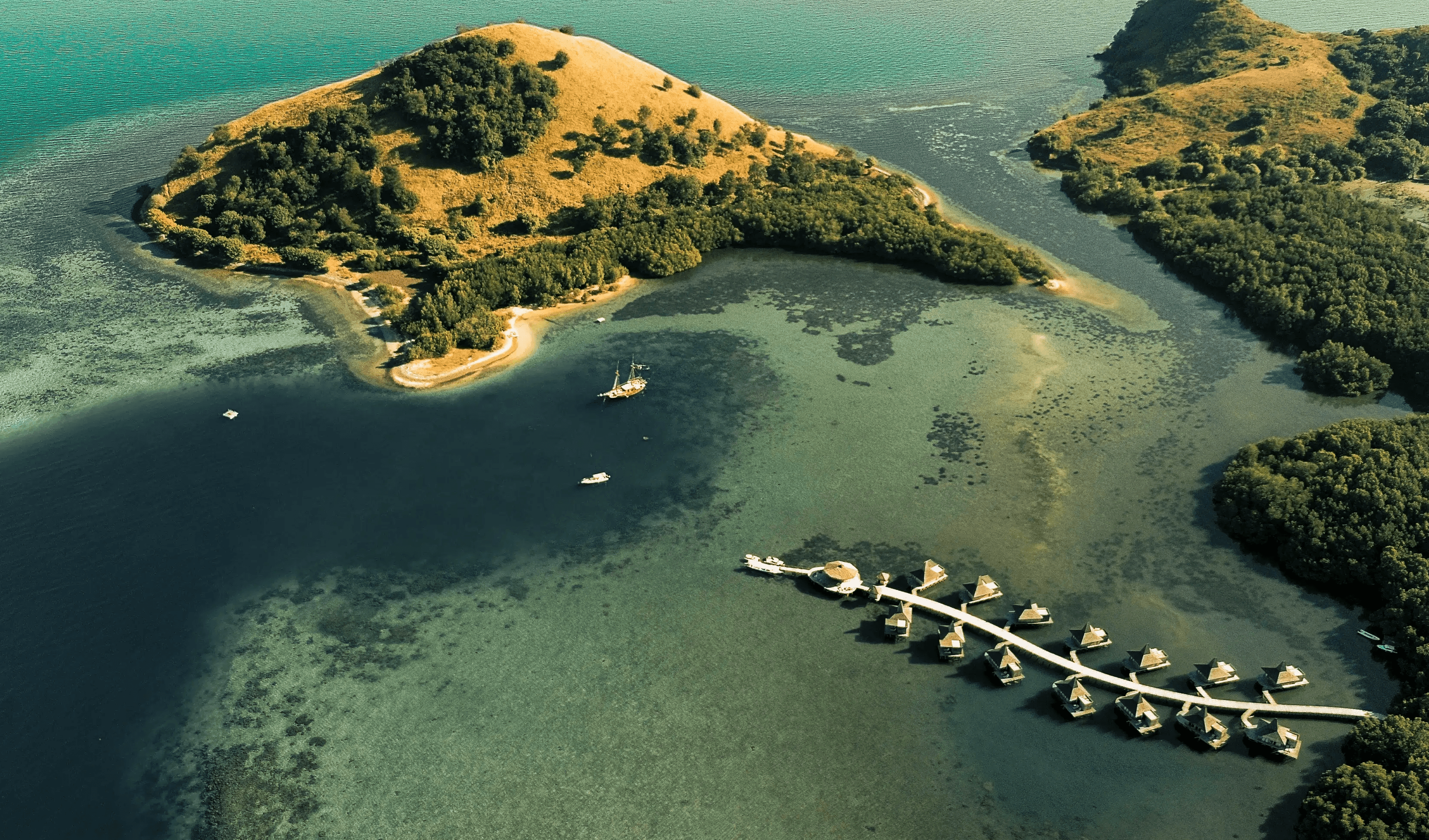 drone view menjaga bay