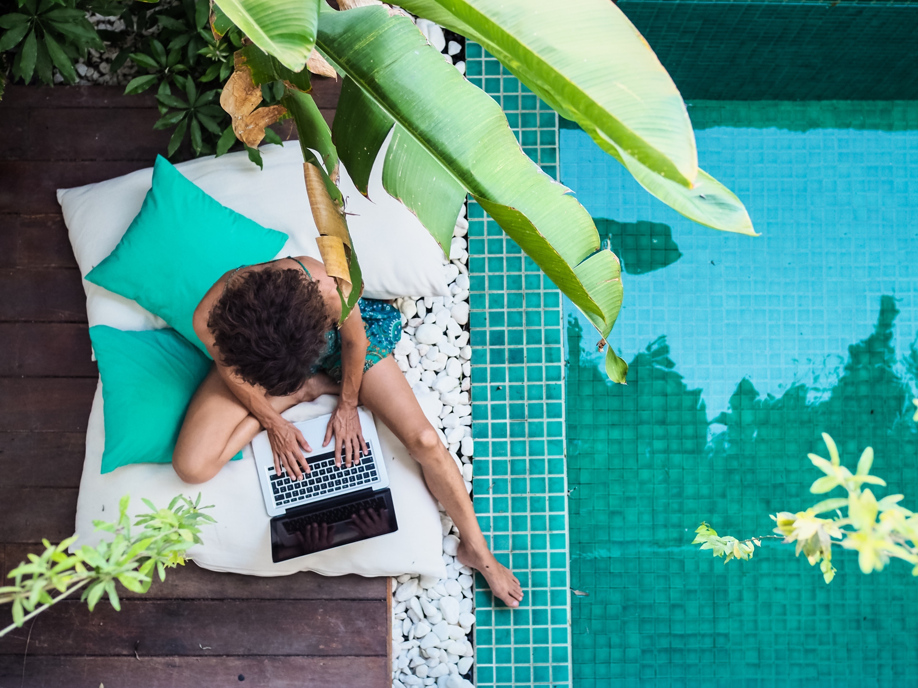 Freedom and Finances for Digital Nomad Entrepreneurs