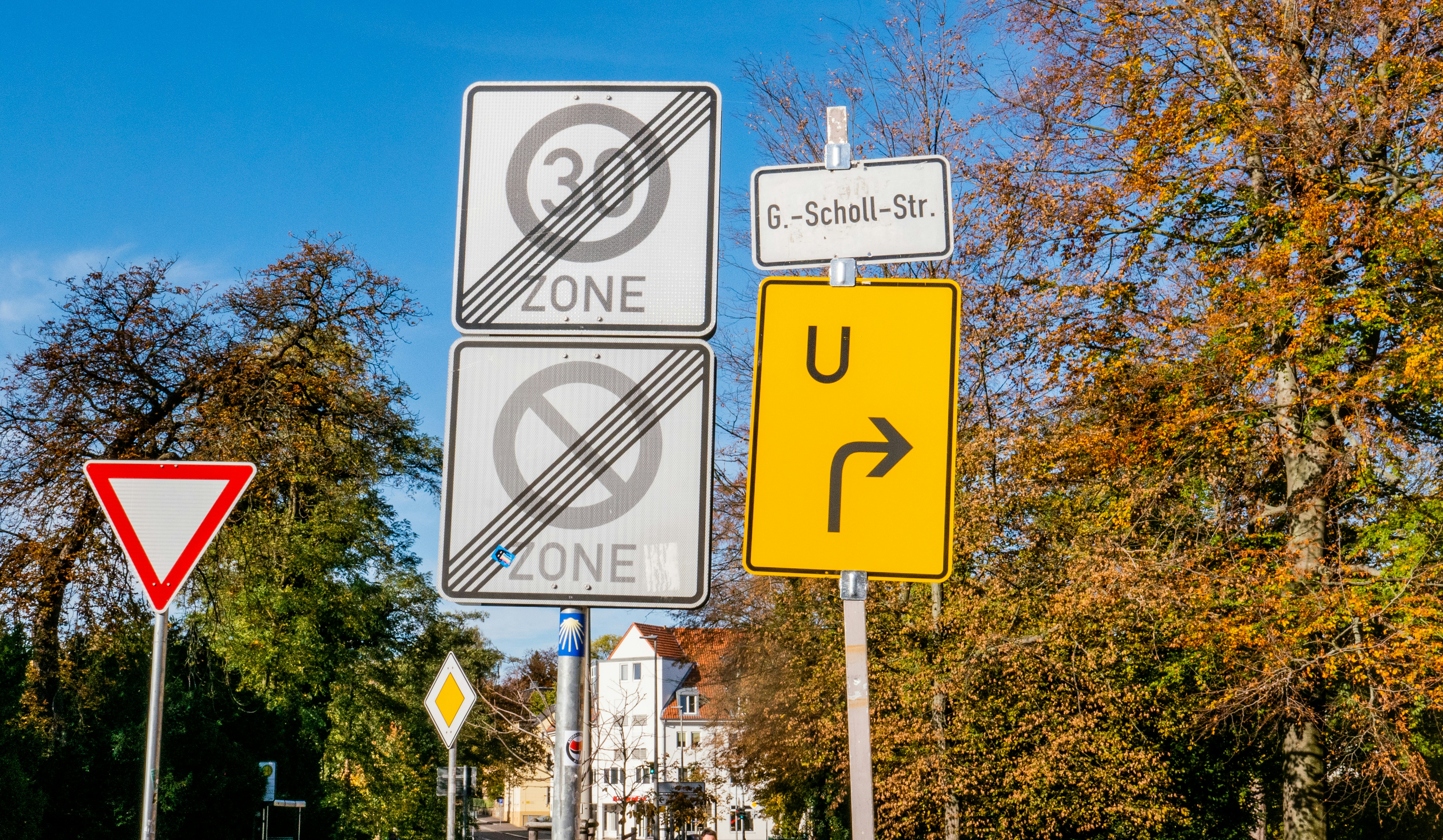 Maler Fahrzeugfolierung