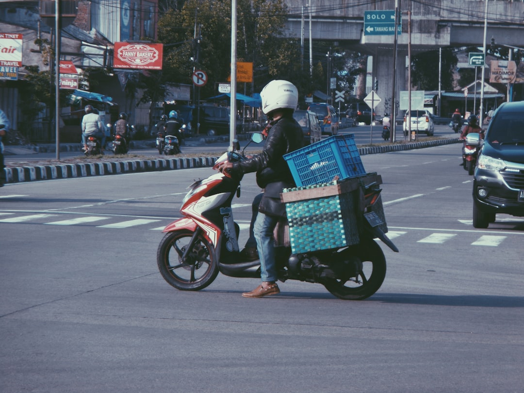 delivery van,  shopping bags