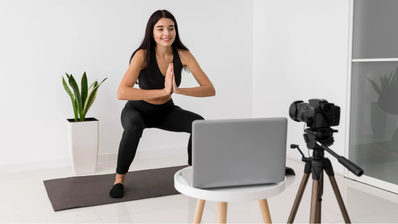 Influencer Selection untuk Niche Healthy Lifestyle Menggunakan Seorang Fitness Influencer Wanita Dengan Spesialisasi Home Workout