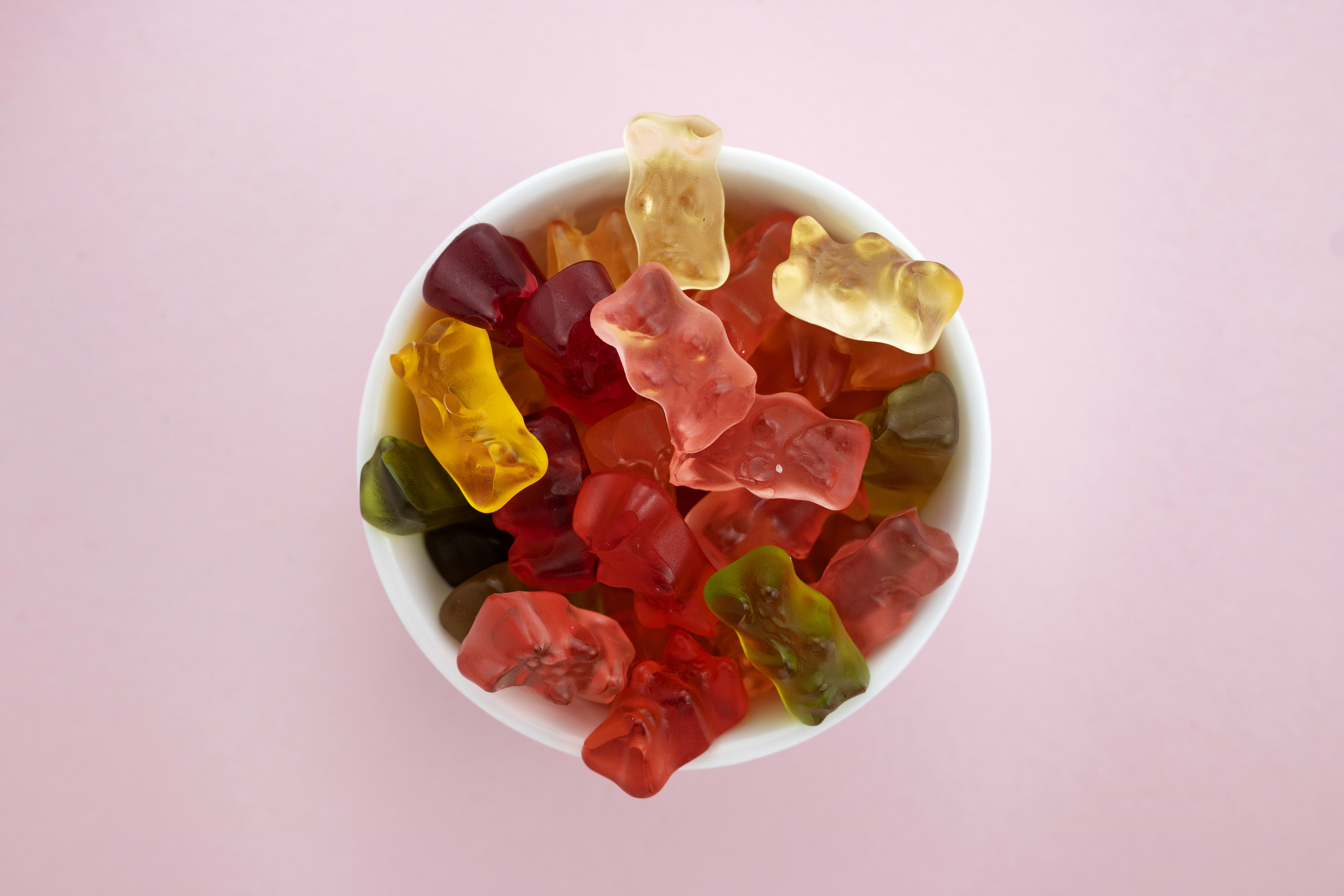 A visual representation of gummies in bowl