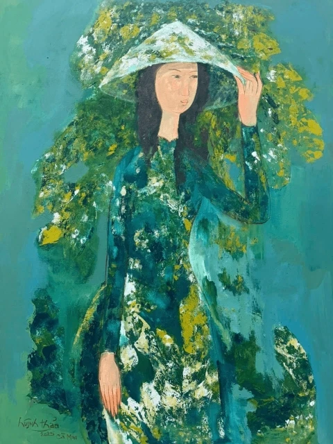 Woman in a conical hat and green dress, abstract background