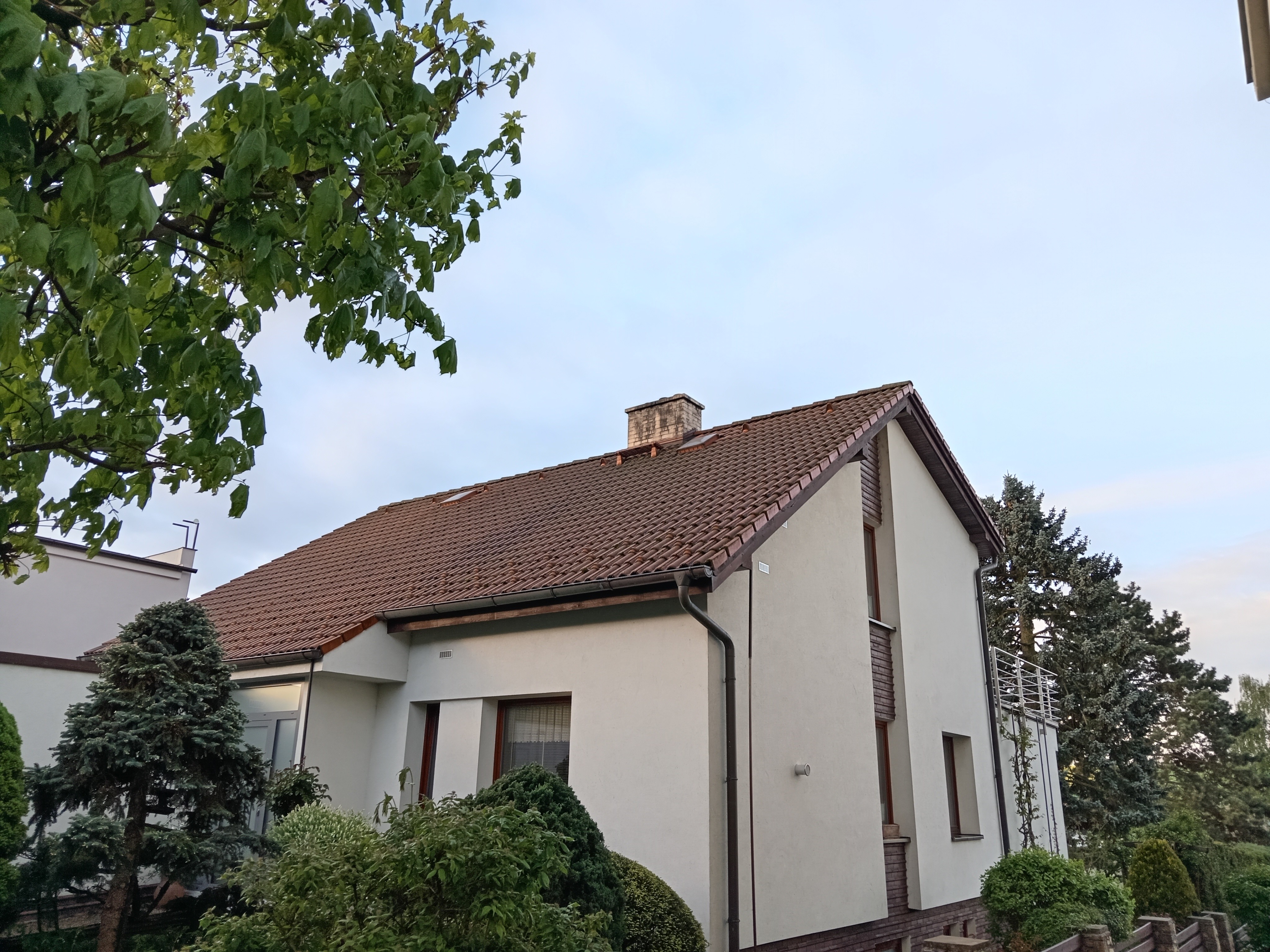 Střecha před renovací