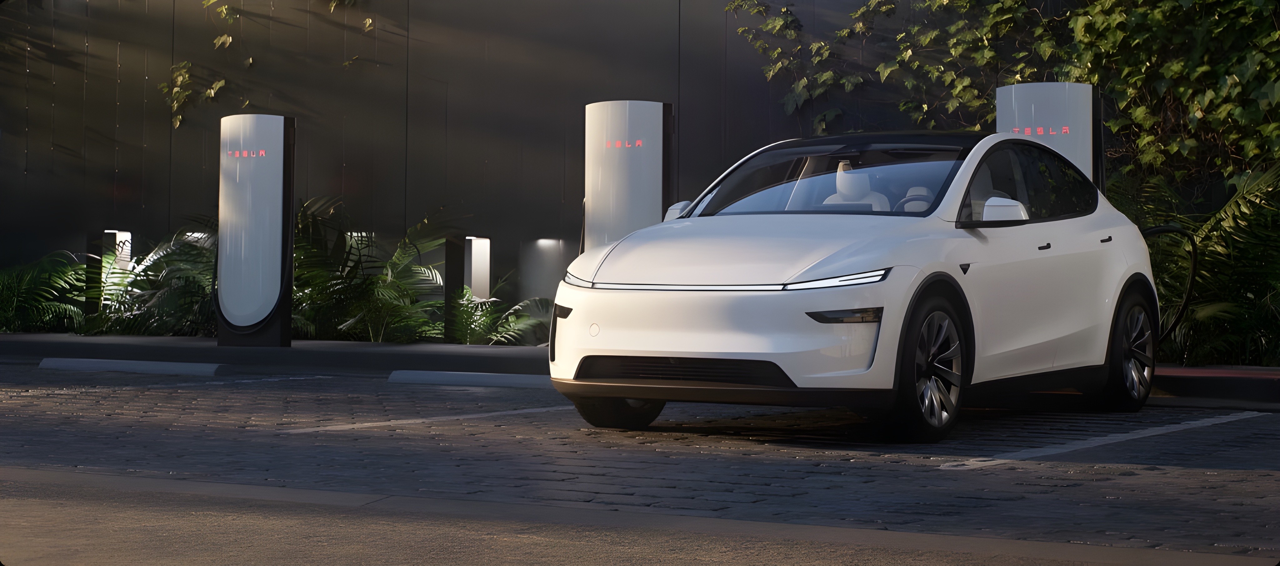 Tesla Model Y blanche stationnée devant des bornes Supercharger, recharge rapide dans un cadre urbain