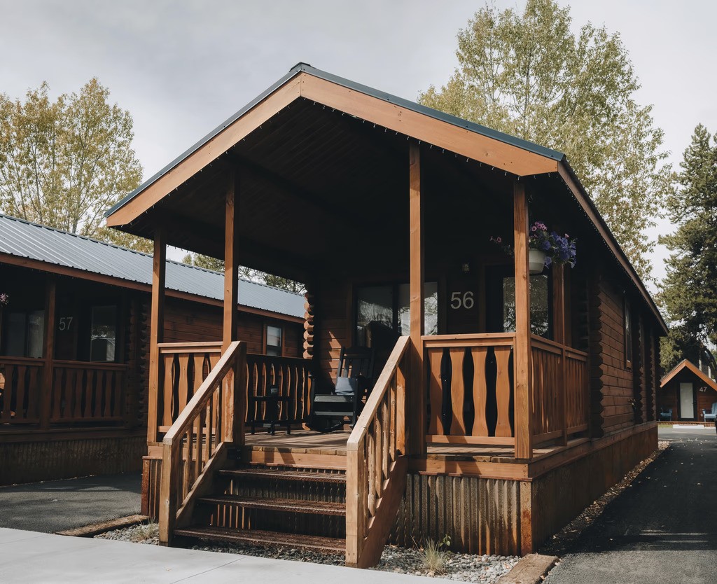 Hotel Near Yellowstone