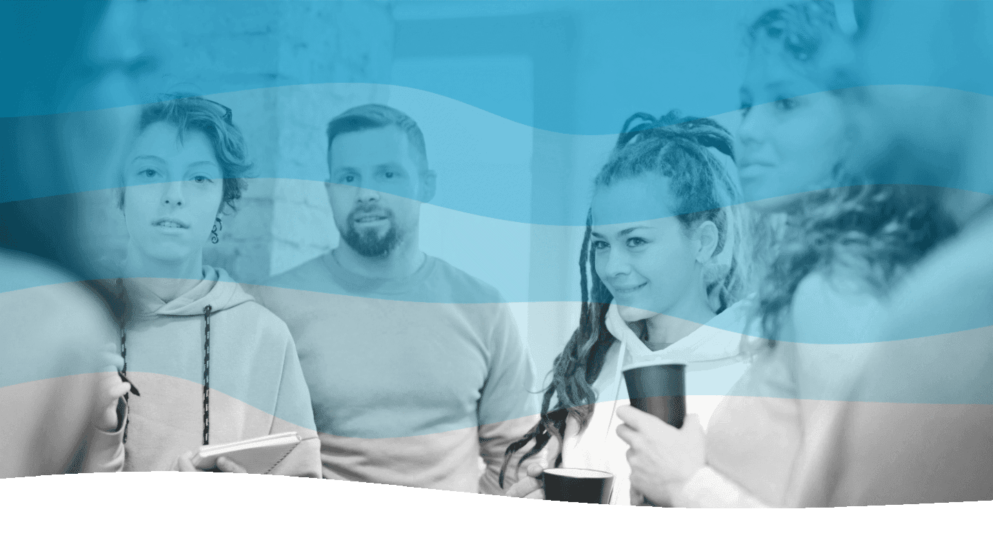 Minimalistiska vågiga lager av mjuka grå och blå toner, som framkallar en fridfull och lugnande atmosfär.