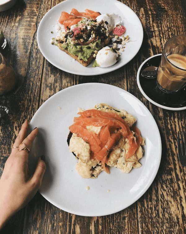 scrambledeggs, lottiemurphy, smokedsalmon, caravanrestaurant, foodblogger, lifestyleblogger, londonblogger