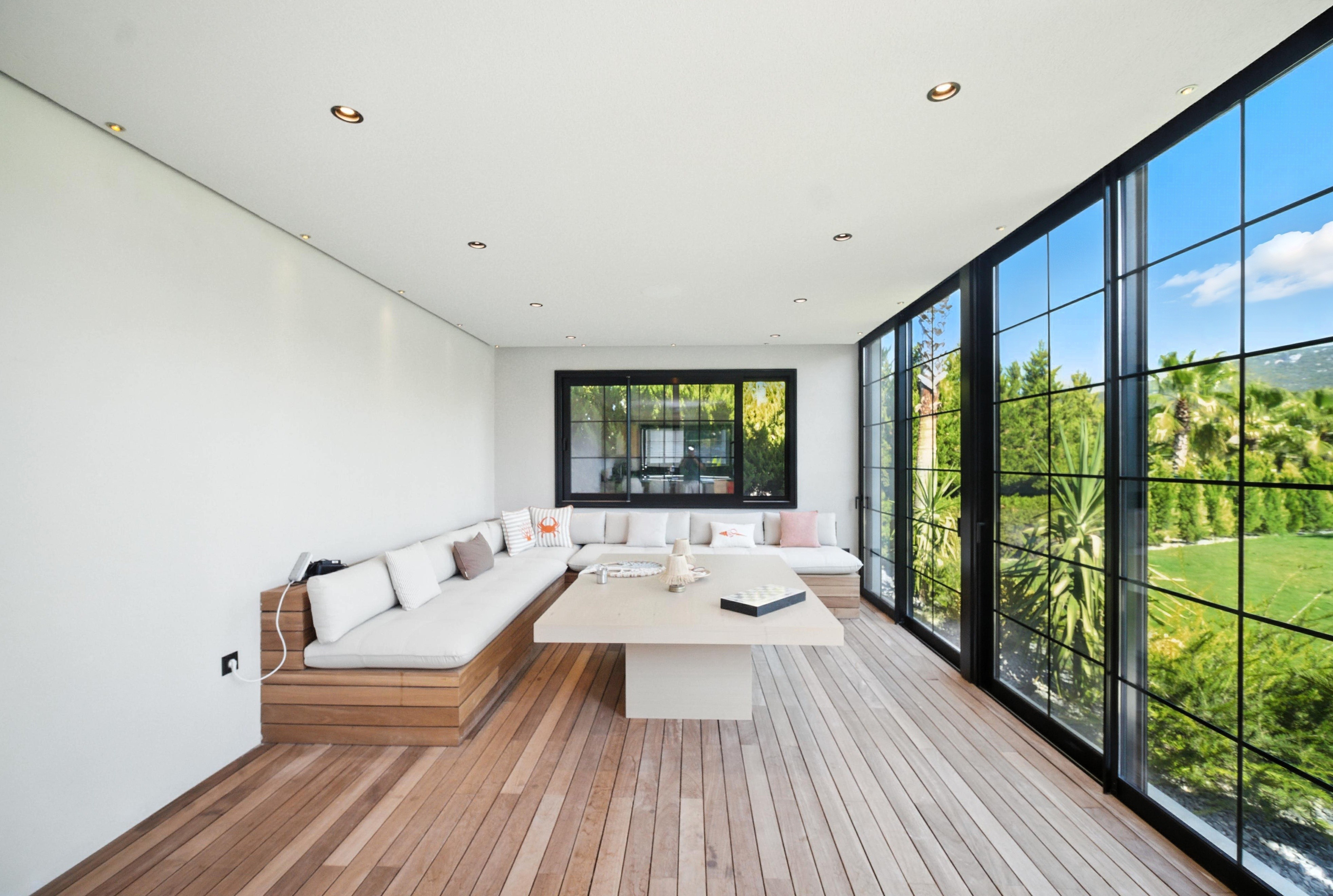 Gallery image 2