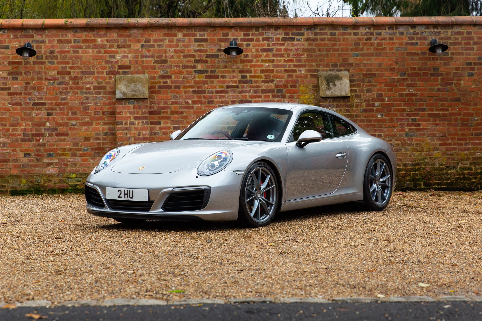 silver porsche