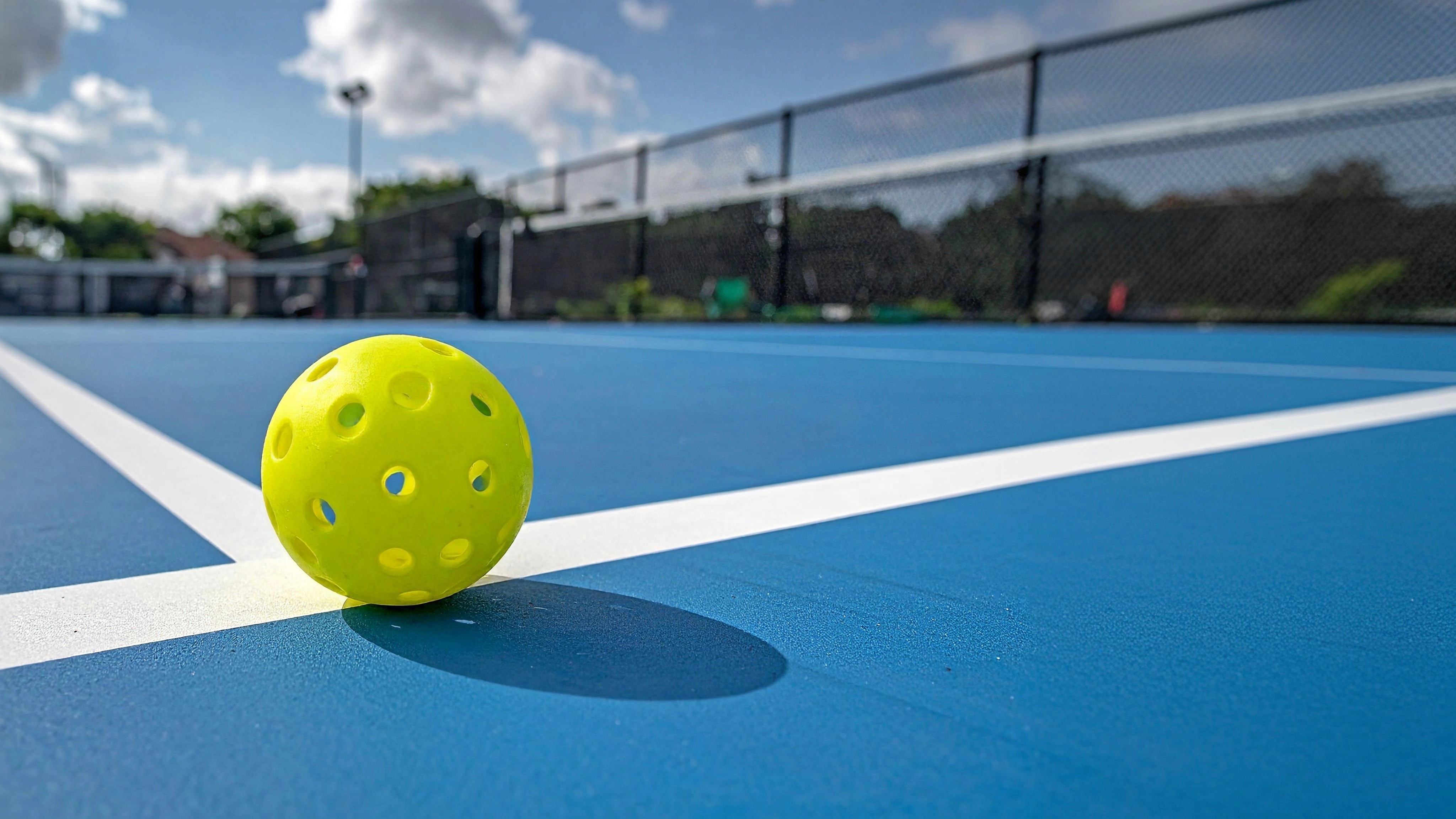 室內匹克球場Pickleball 香港匹克球地板工程室內運動場匹克球Pickleball court flooring香港匹克球球場設計匹克球運動地板多用途運動場匹克球