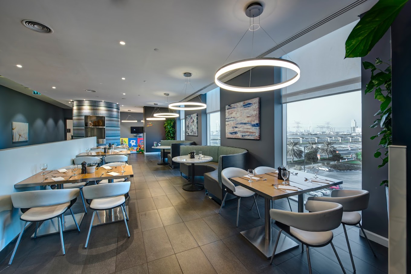 Premier Inn Dubai Ibn Battuta Mall Hotel