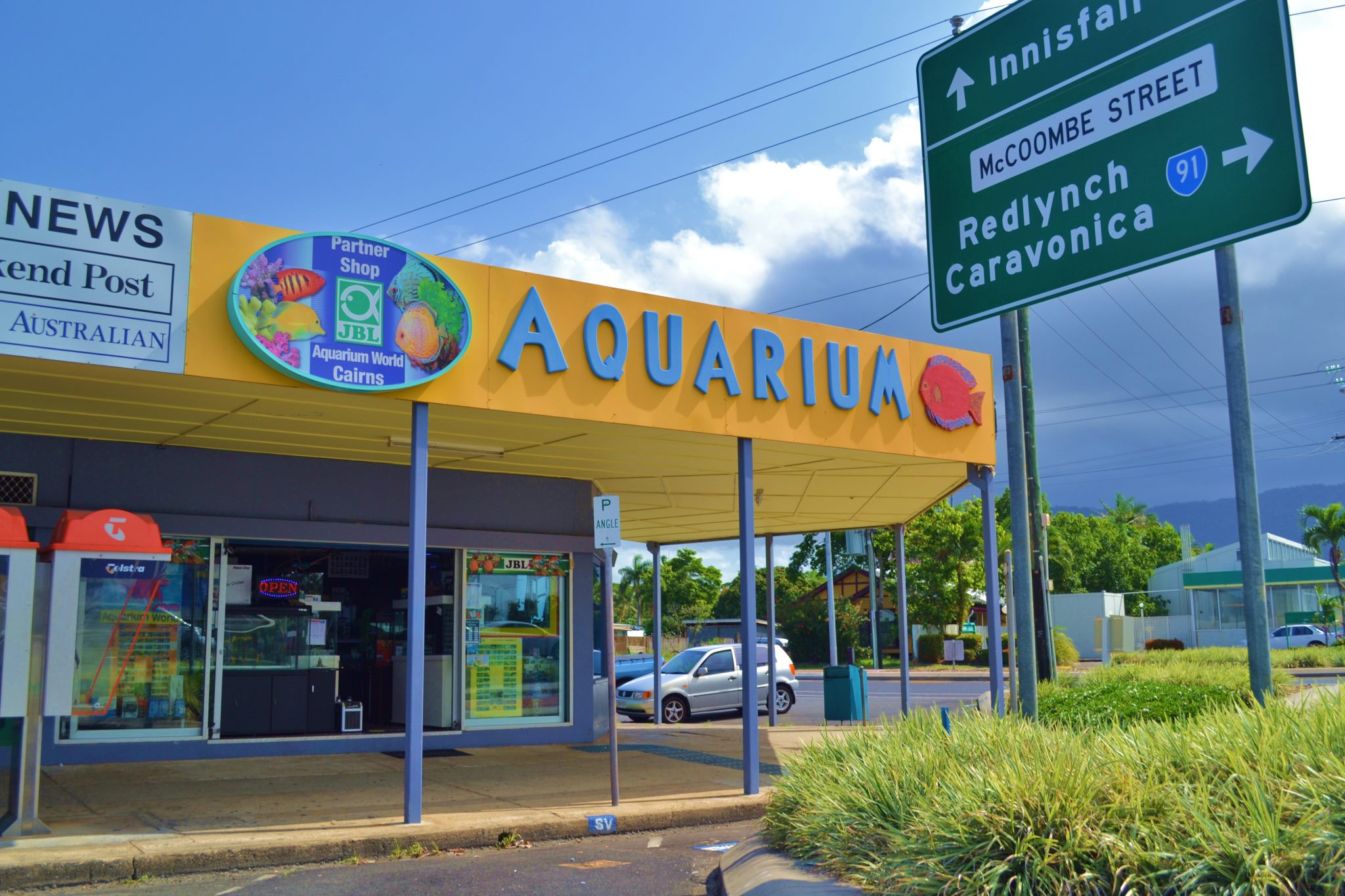 A photograph of Aquarium World Cairns Shop Front