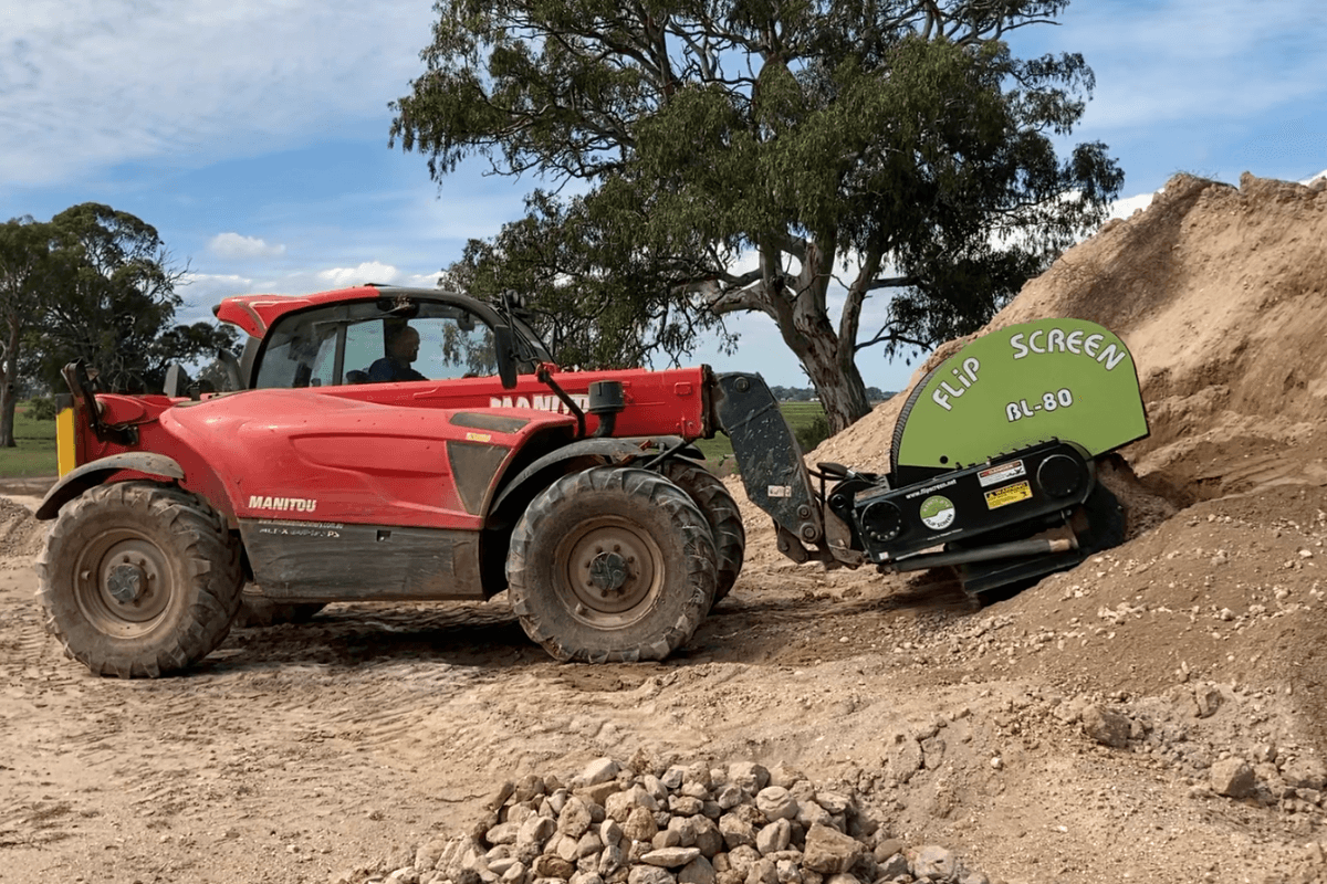 FlipScreen attachment on a Manitou Telehandler