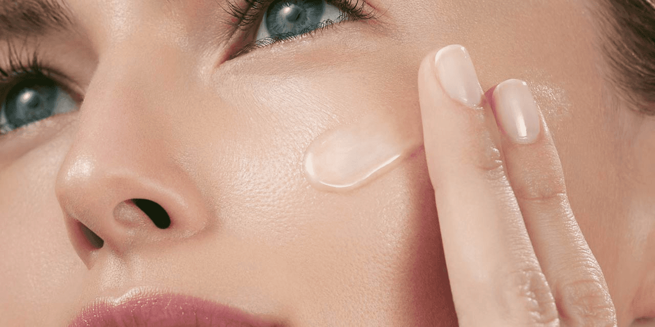 brushes on the black background with powder splash