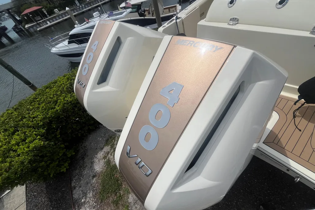 Boat thumbnail 9