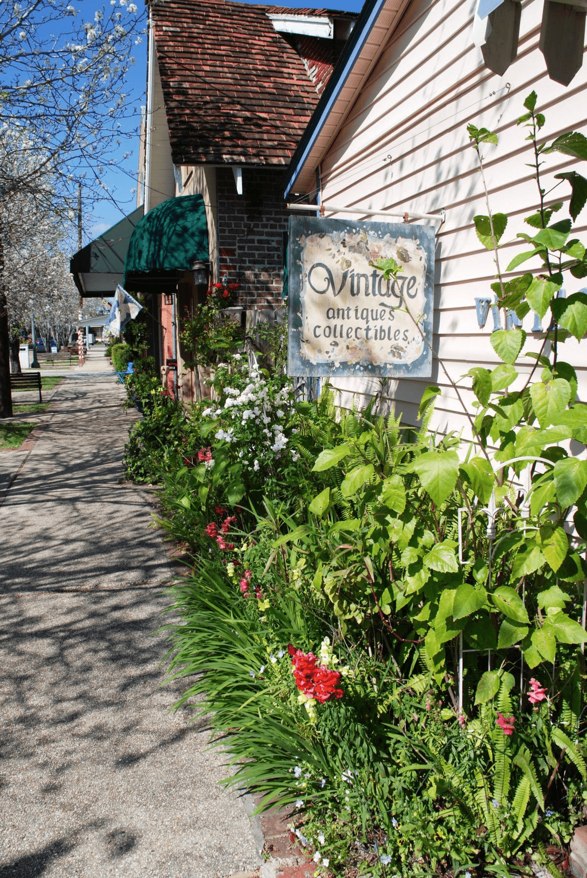 Quaint Olde Town view of an antique store in Slidell Louisiana