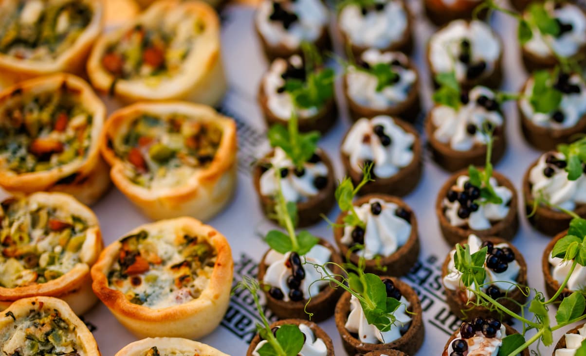 Premium hartige bites en luxe fingerfood tijdens exclusieve Zuidas borrel