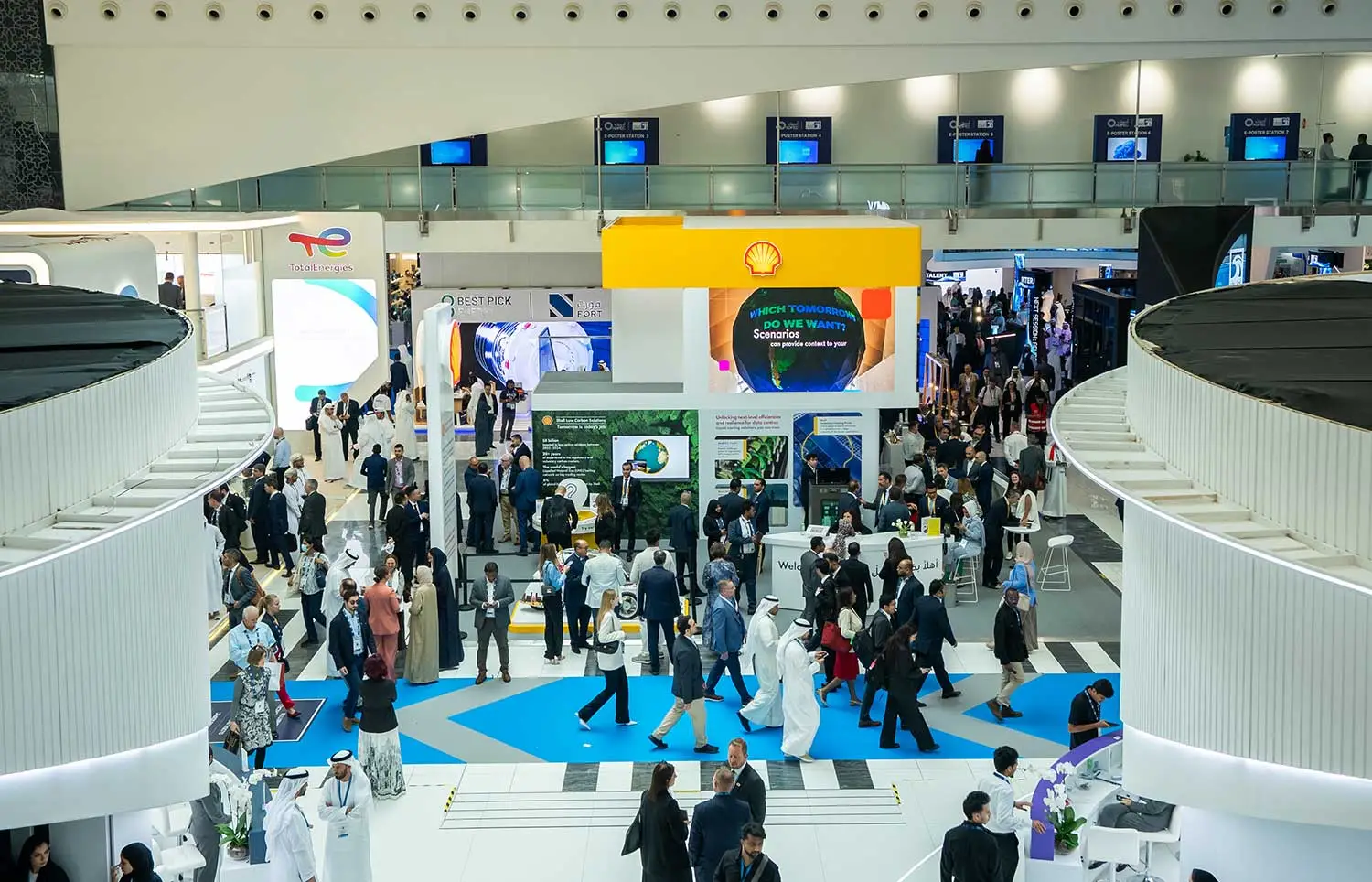 Corporate networking event in Dubai