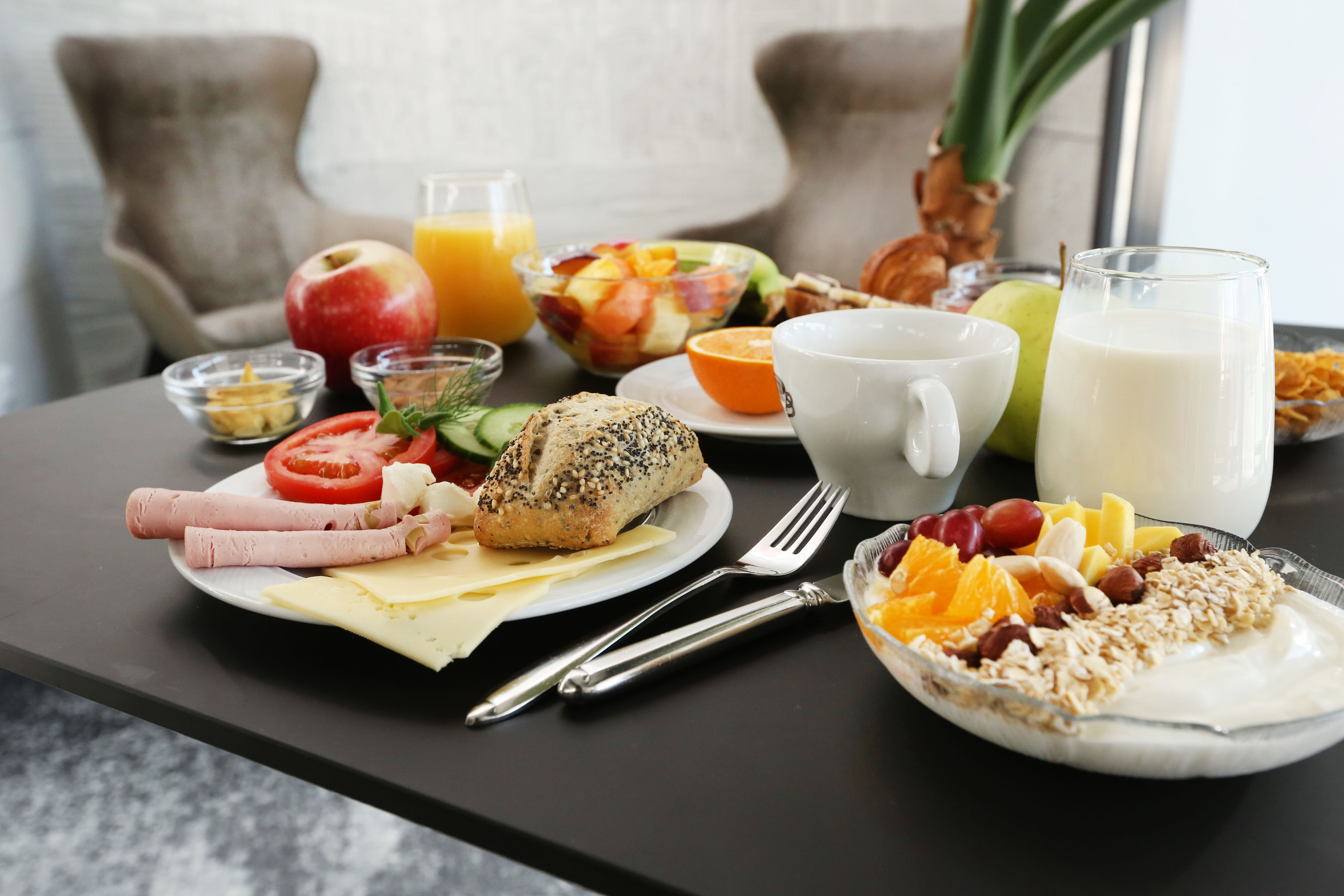 Frühstücksbuffet im Garten Eden