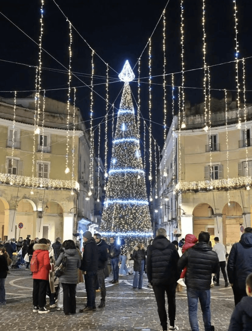 GOLFO MISTICO DI ASSUNTA SAULLE