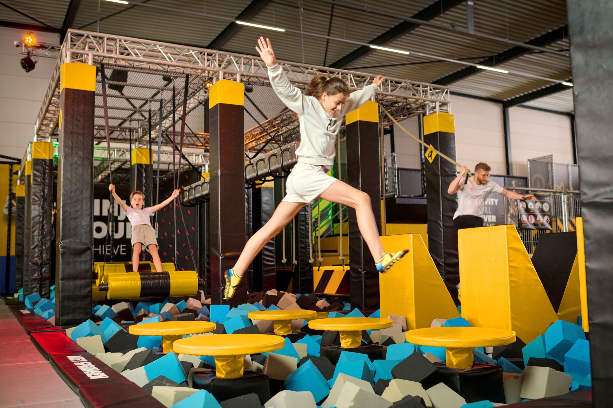 springend kind You Jump