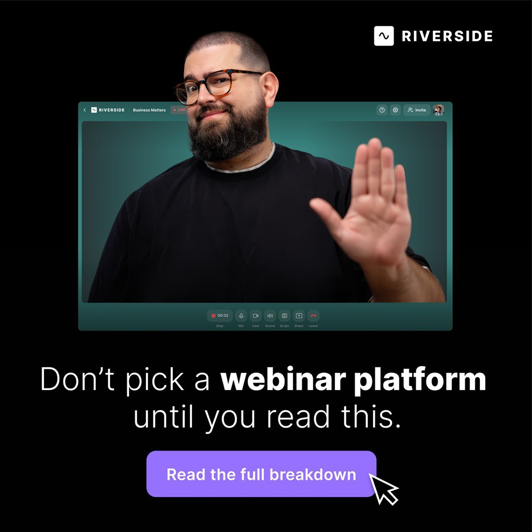 Nouveau logo élégant pour 'Villa Wassim Marrakech' créé par Nux-Studio dans le cadre d'un rebranding de luxe. Le logo présente un design minimaliste : une silhouette stylisée et fluide, évoquant l'élégance du cheval ou une calligraphie arabe subtile, affichée en couleur or pâle ou beige clair. Le nom 'VILLA WASSIM' est écrit en majuscules avec une police Serif classique et raffinée, surmontant 'Marrakech' en police plus fine. Le fond est un noir profond ou bleu nuit. Ce visuel illustre le travail de direction artistique et de branding de luxe pour le secteur de l'hôtellerie haut de gamme.