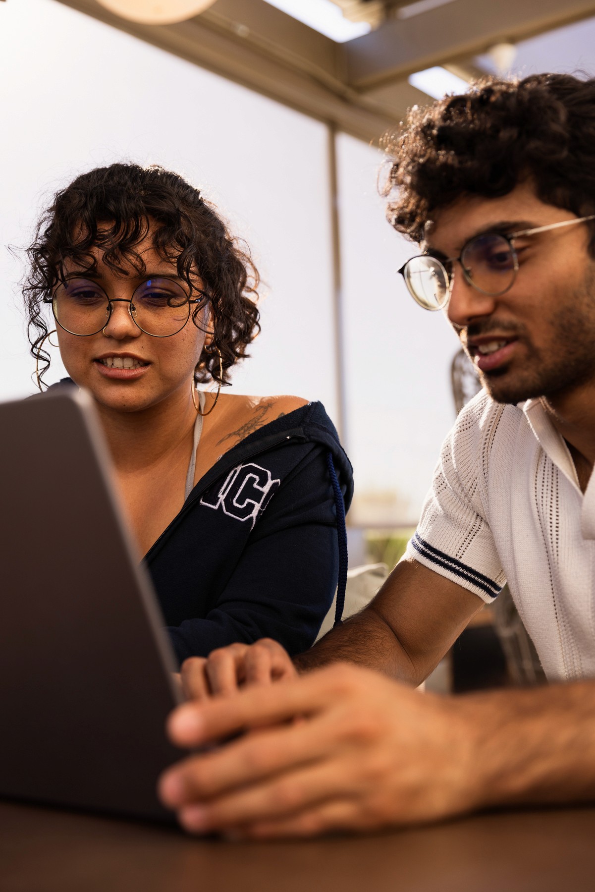 Here comes the alt text