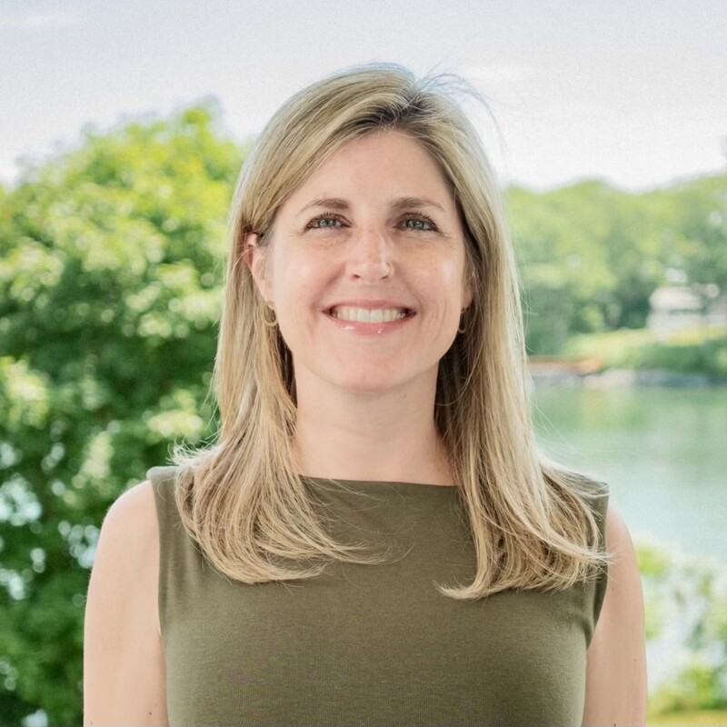 Ellen Sofronas