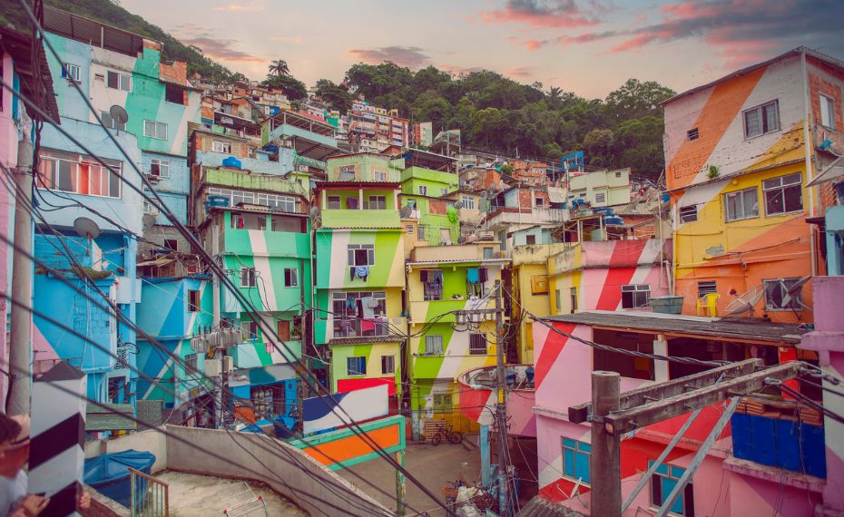 Tracking das Favelas 2025: Sadia, Nubank, Coca-Cola e Shopee lideram consumo nas periferias brasileiras