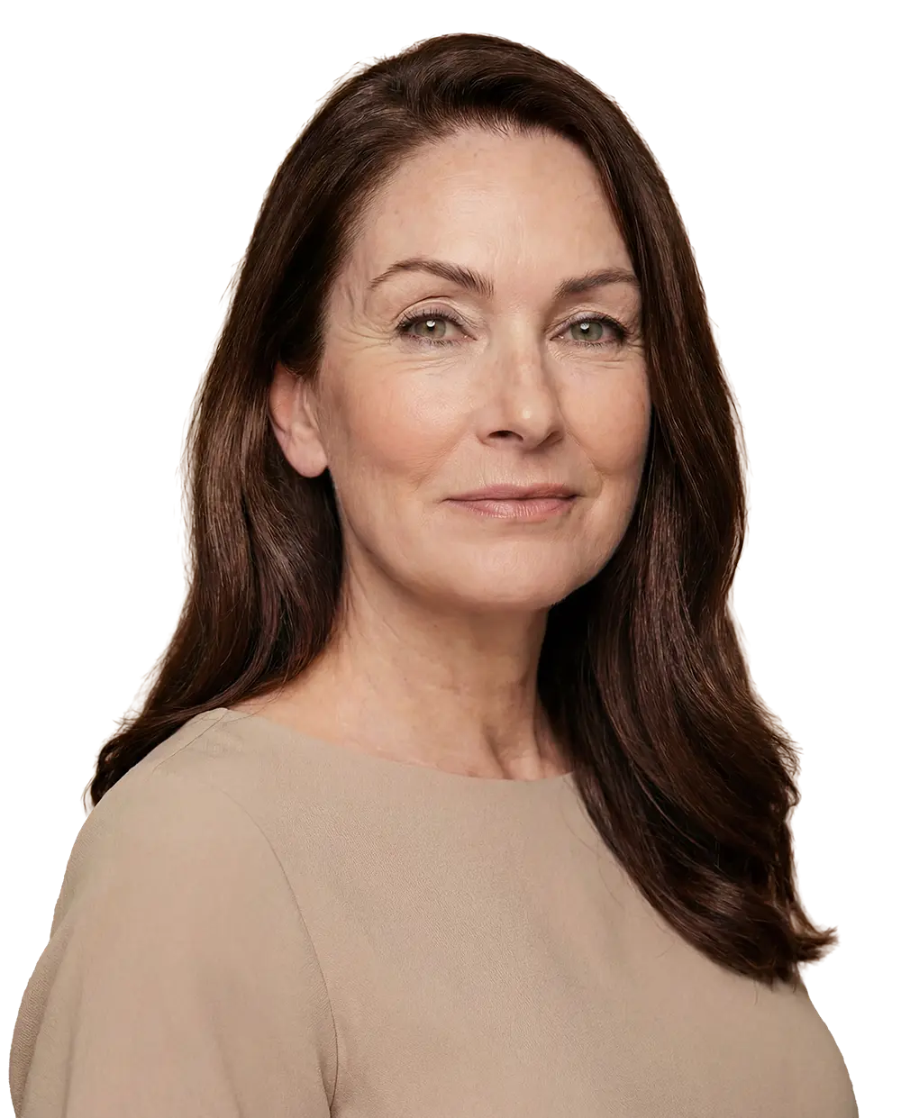 Portrét elegantnej staršej ženy pre balíček Esthea 50+ – komplexná starostlivosť o zrelú pleť, stimulácia kolagénu a tekutý lifting Gouri.