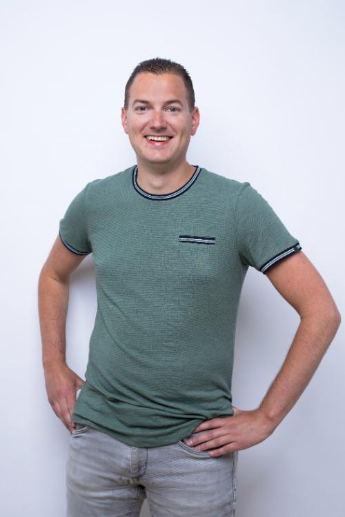Portretfoto van backend developer Jeroen van den Nieuwenhuisen