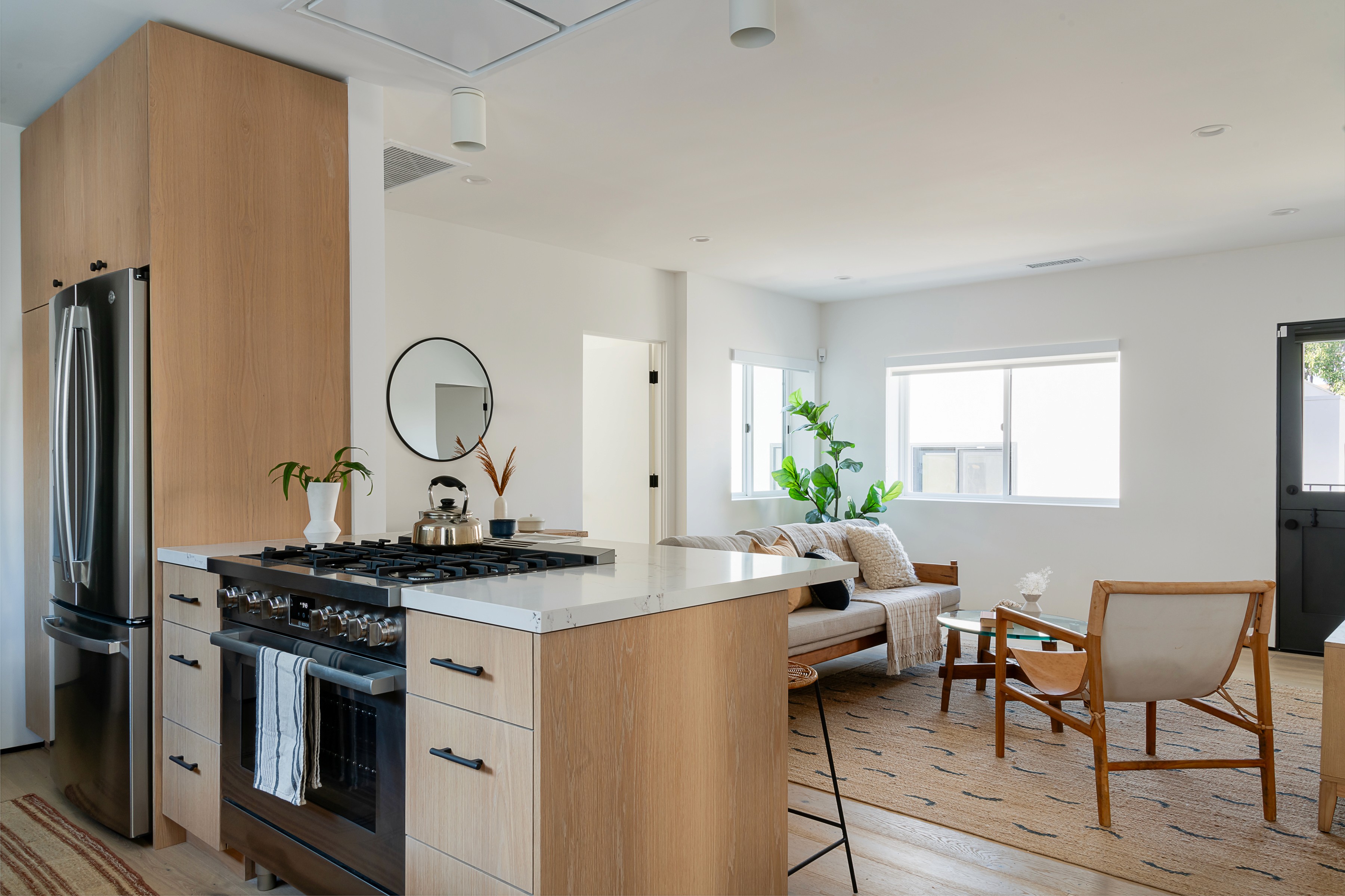 Modern unit interior reflecting Los Angeles multifamily appliance mandate updates.