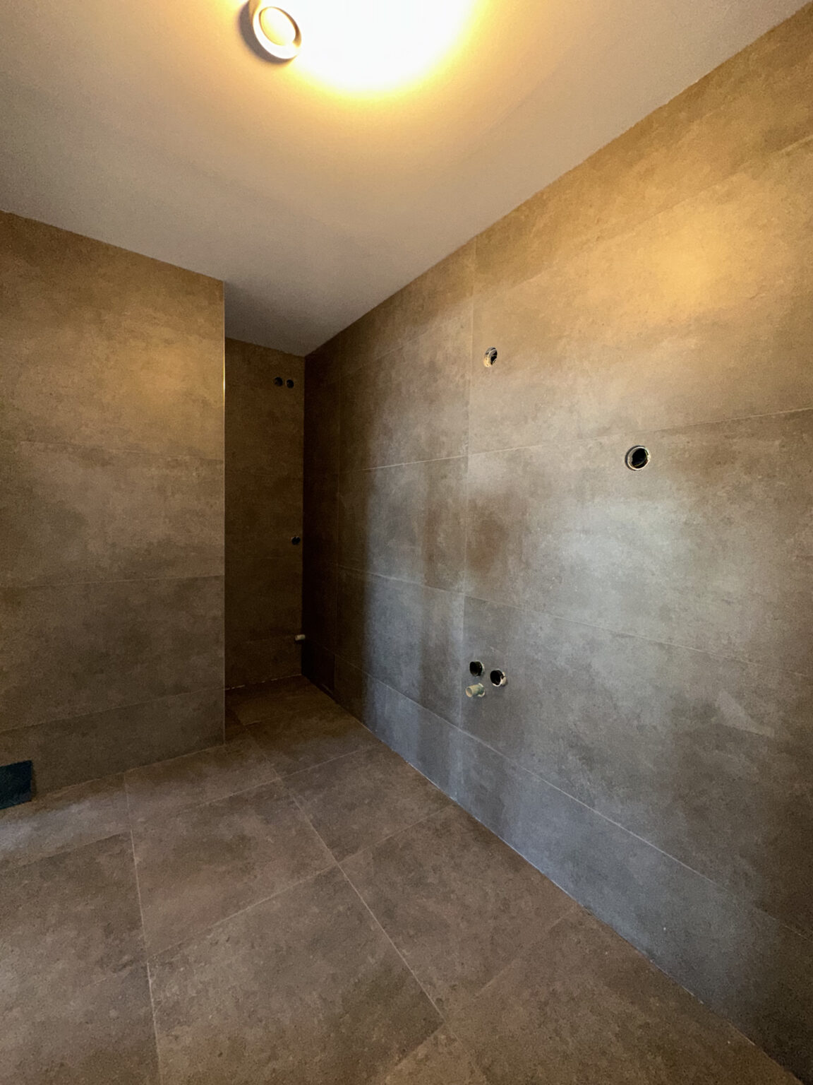 The image featured in the carousel #3