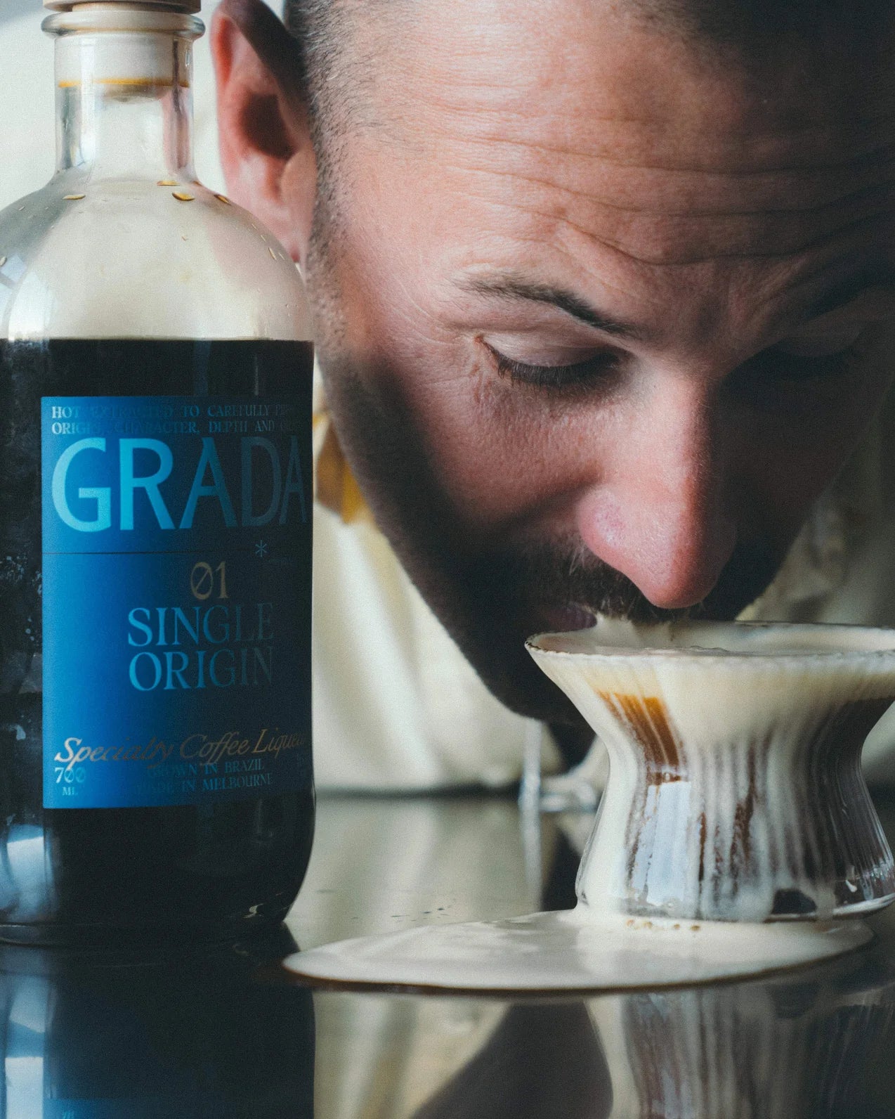 GRADA 01 Single Origin — lifestyle shot, specialty coffee liqueur poured.