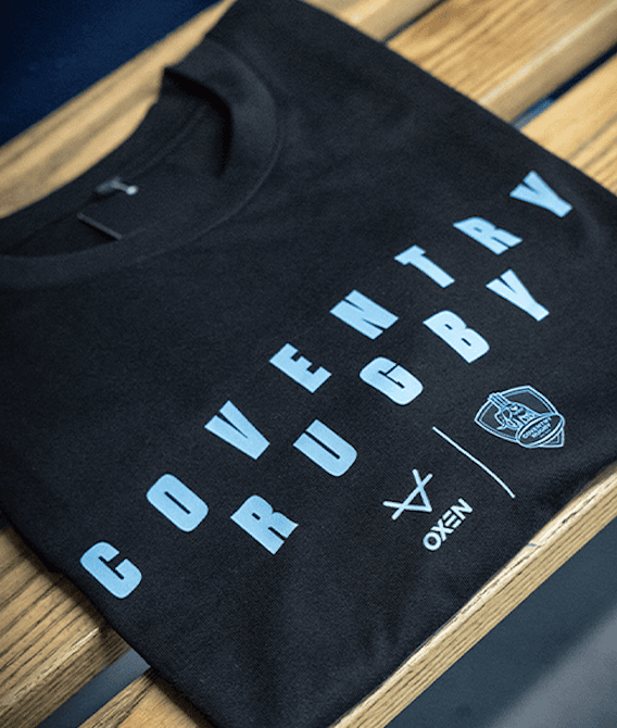 red and black nike athletic shoes