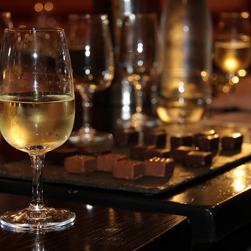 葡萄酒和巧克力