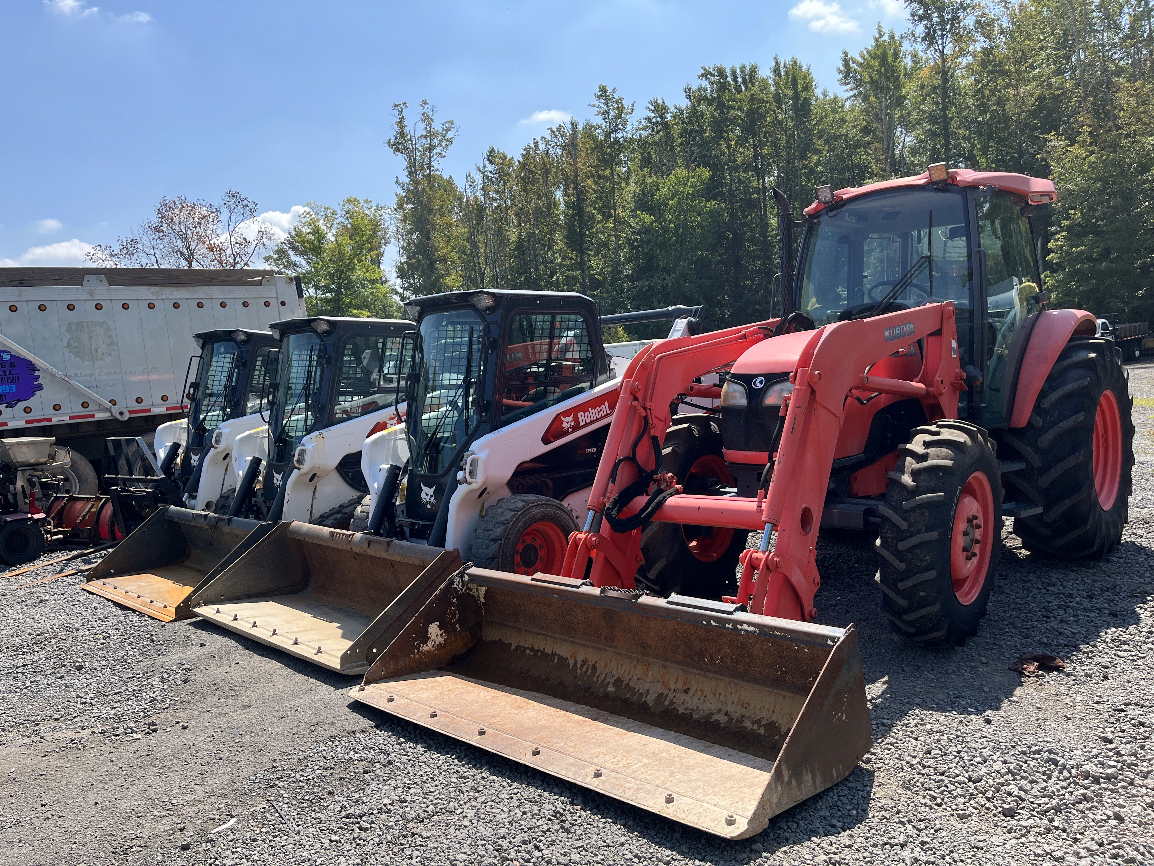 Trucks, Heavy Machinery & Snow Removal Equipment Auction - 1