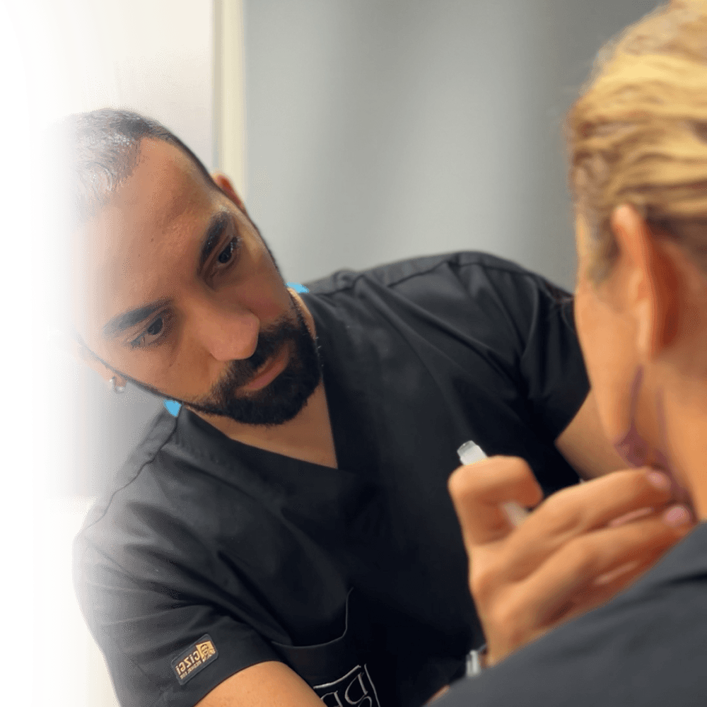 Dr. CBS tarafından boyun germe ve platysmaplasty cerrahi planlaması