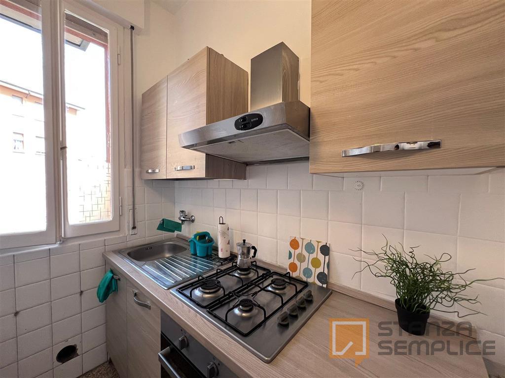 16 sqm room in Via Toscana, Bologna