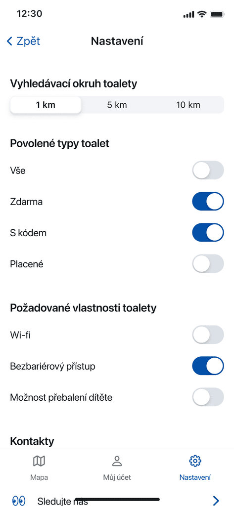 iPeeRun: nastavení vyhledávacího okruhu a typů toalet v čistém bílém designu s modrými přepínači, nabízející Wi-Fi či bezbariérový přístup.