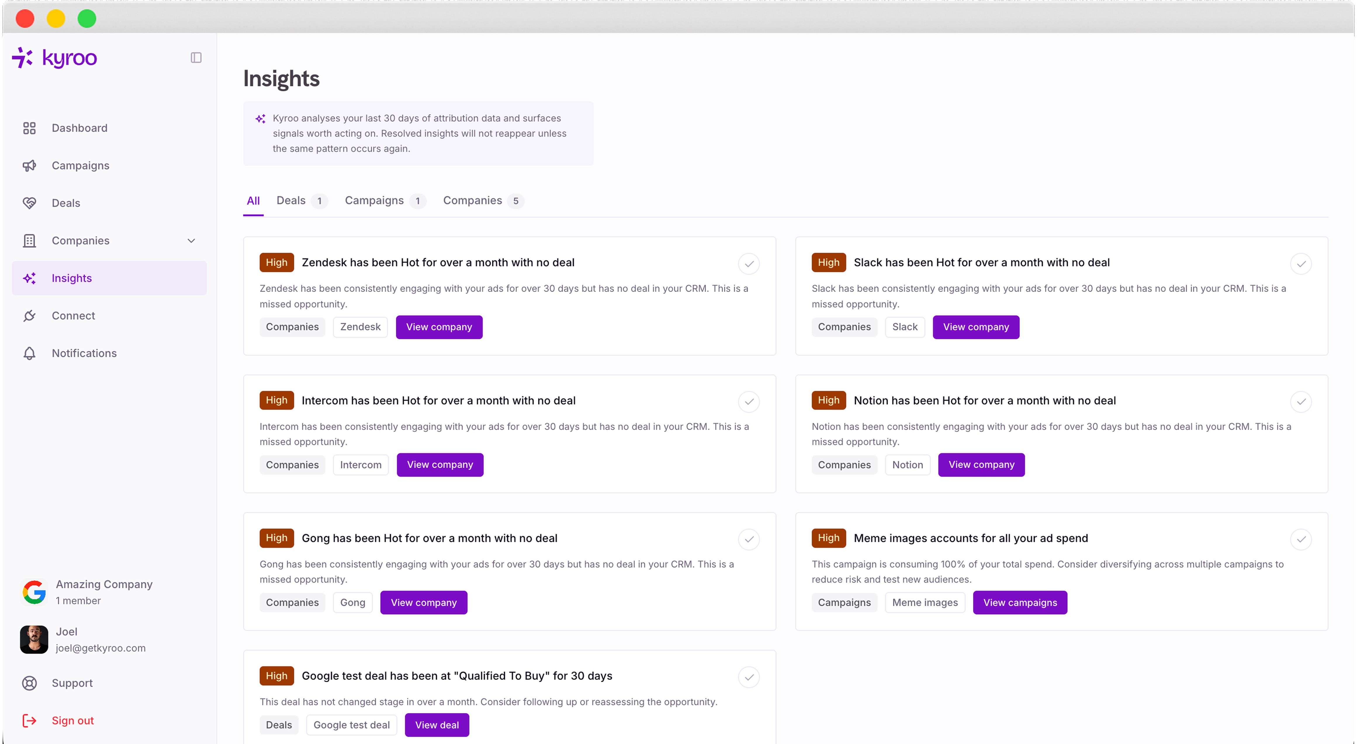 The Mac chat app displays a group of people engaged in conversation.