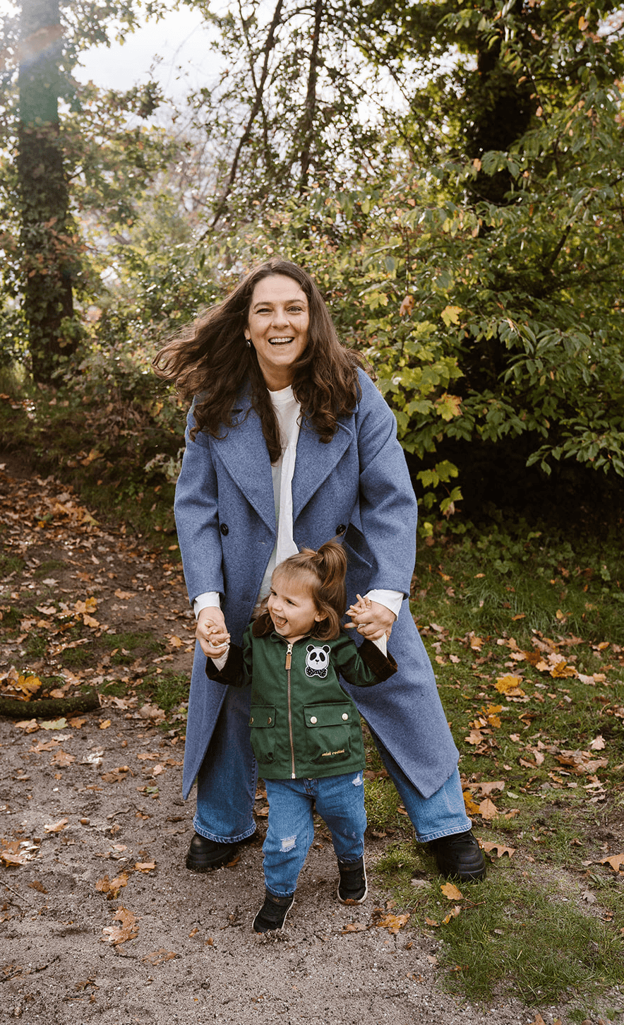 The benefits of flexible babysitting work at Charly Cares