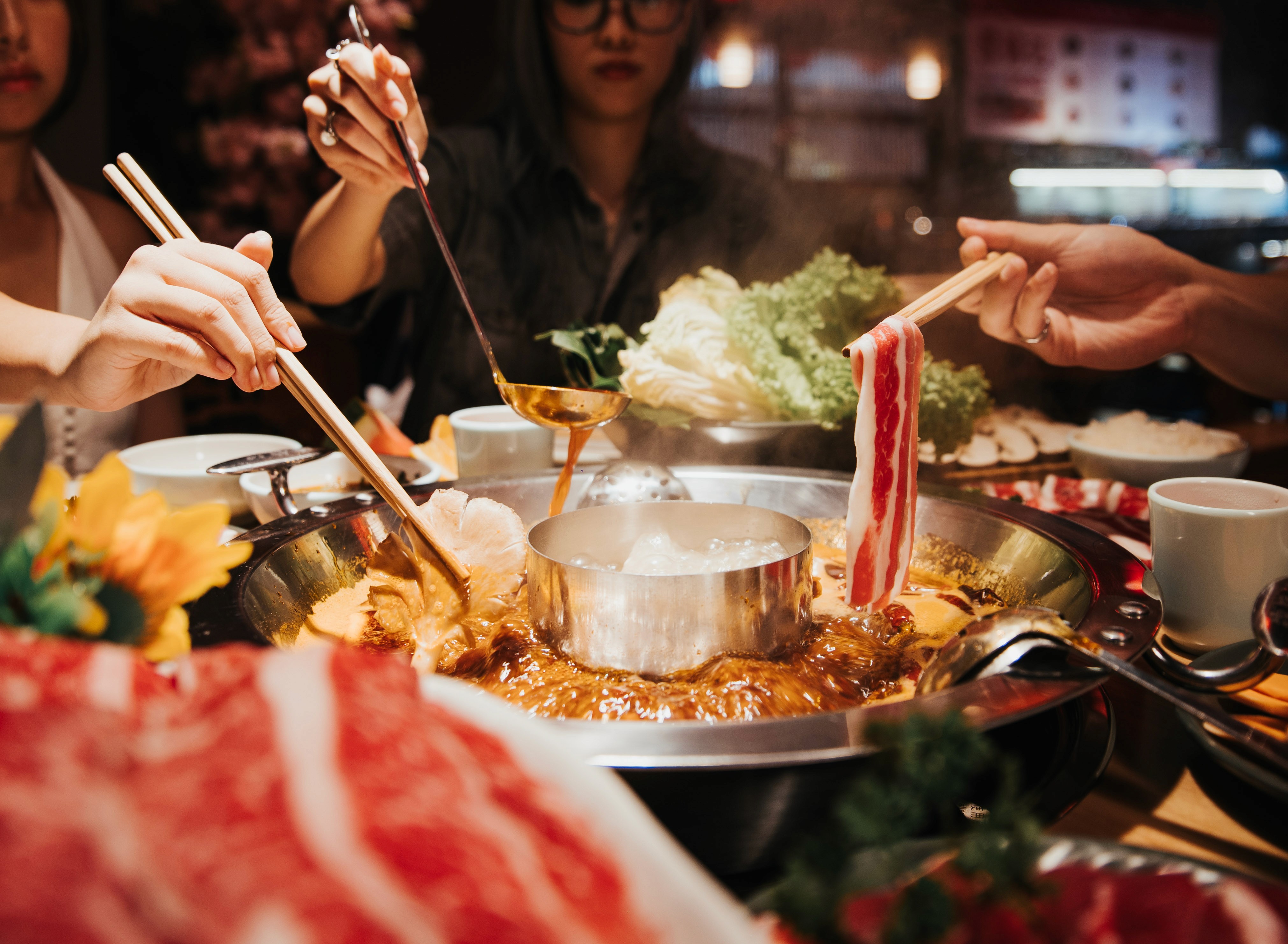 Lifestyle dining and hotpot food photography in Singapore by JIREHTAKESPHOTOS