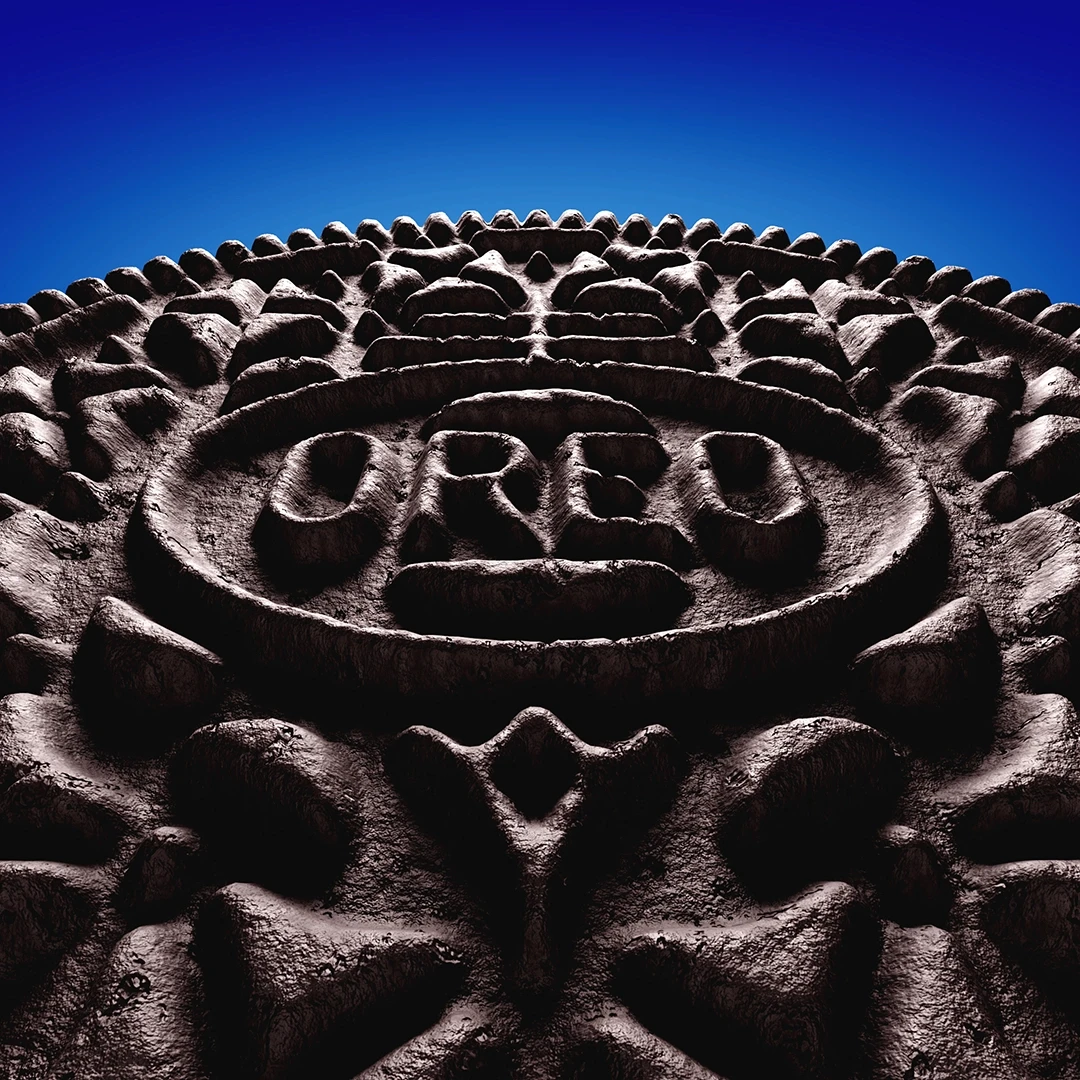 Seymour_Studio_Oreo_Still_Frame_08