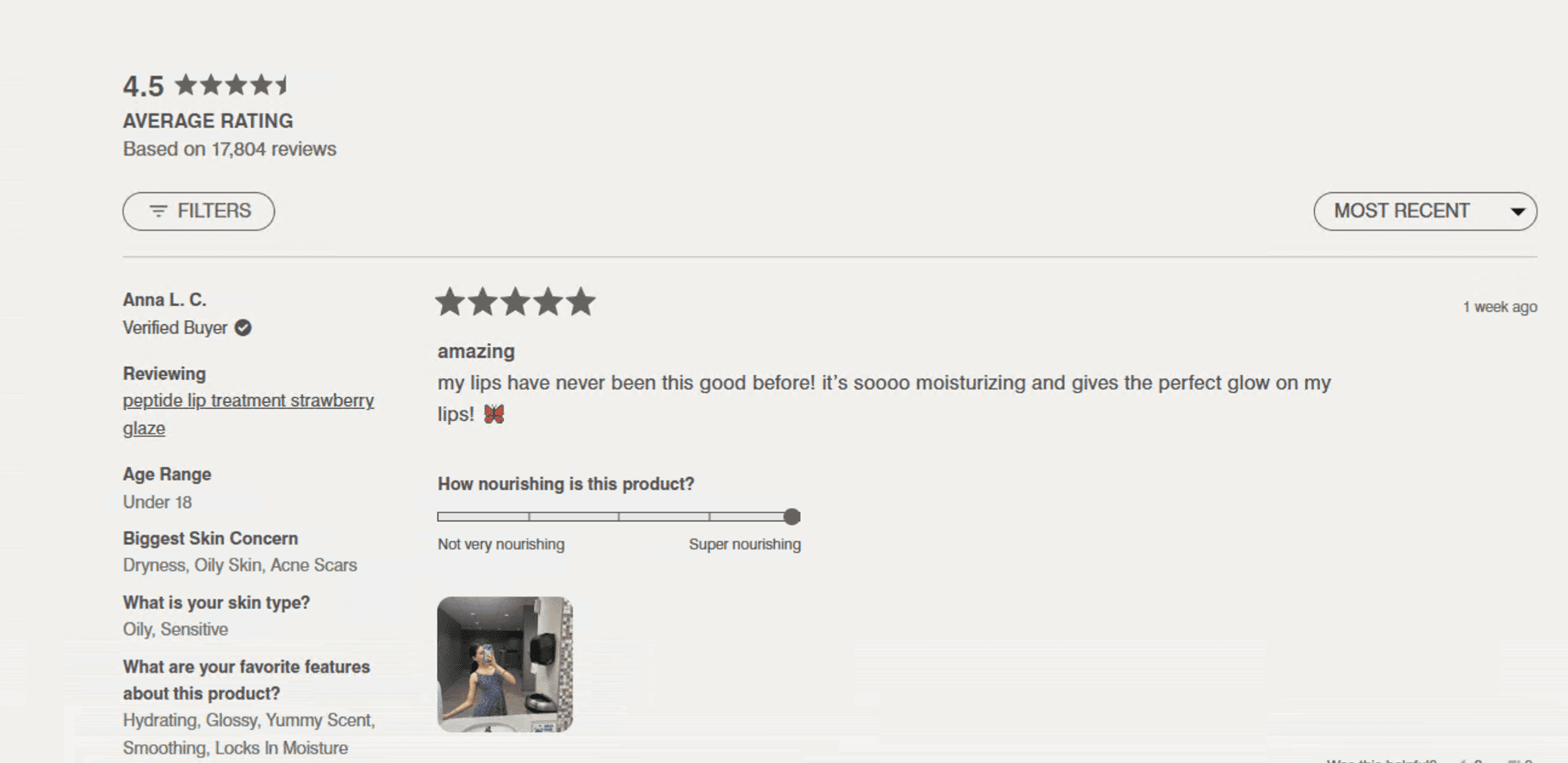 Customer ratings for Rhode peptide lip treatment.