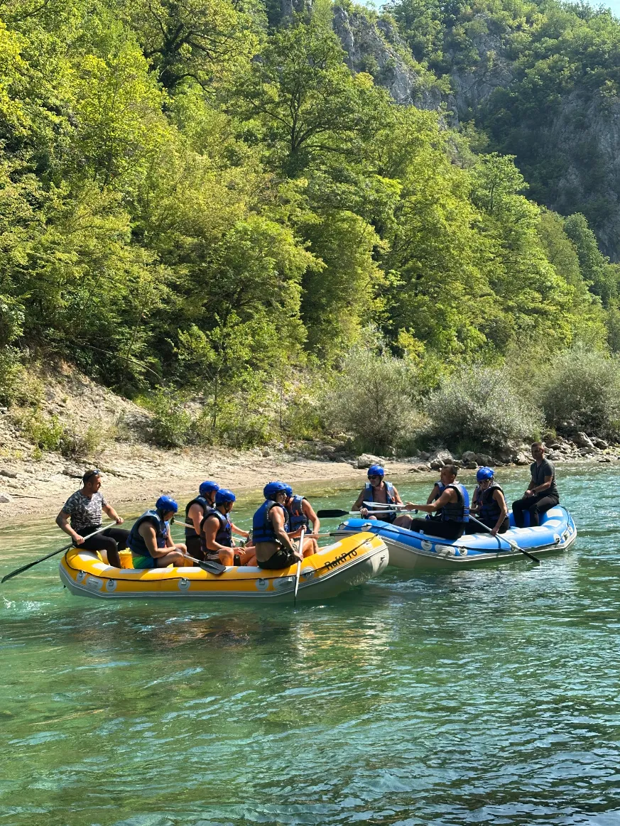 velmas-rafting