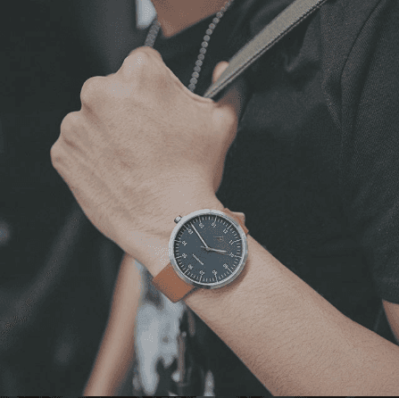 owner of Penang Best Coffee posing with a StoreHub representative