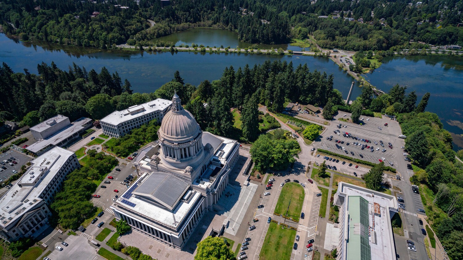 Washington HB 1546 allows radiologic technologists to perform IV contrast procedures under general supervision, shifting from direct supervision to improve patient care and efficiency using remote supervision and telemedicine.
